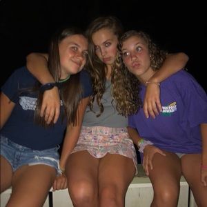 Meet your Posher, Avery